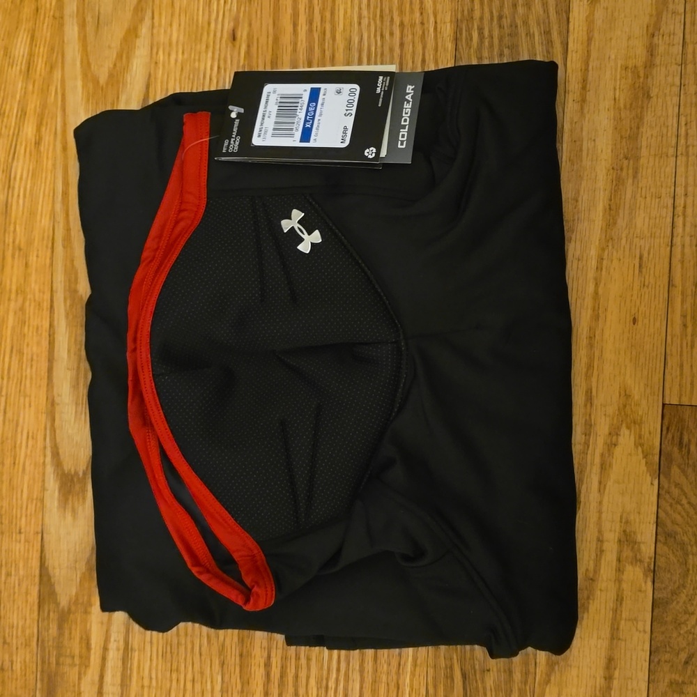 XL Under Armour sportsmask mock